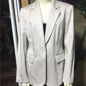 Bloomingdale’s Cream Blazer